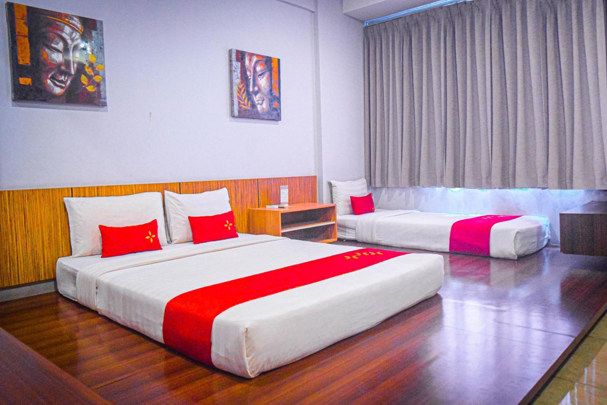 Valore Hotel Cimahi Екстер'єр фото